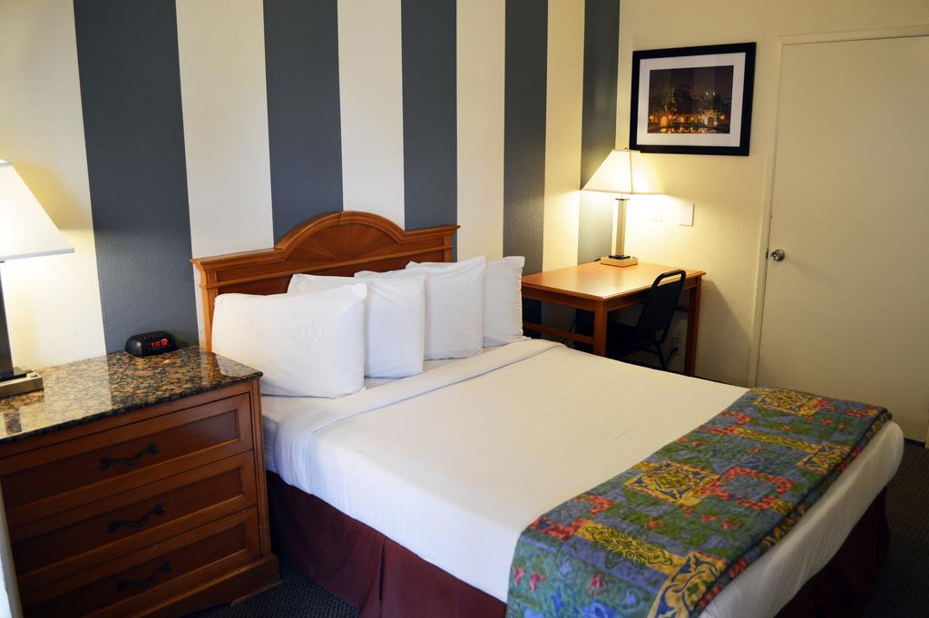 سان دييغو West Park Inn- Extended Stay / Weekly Rates Available الغرفة الصورة