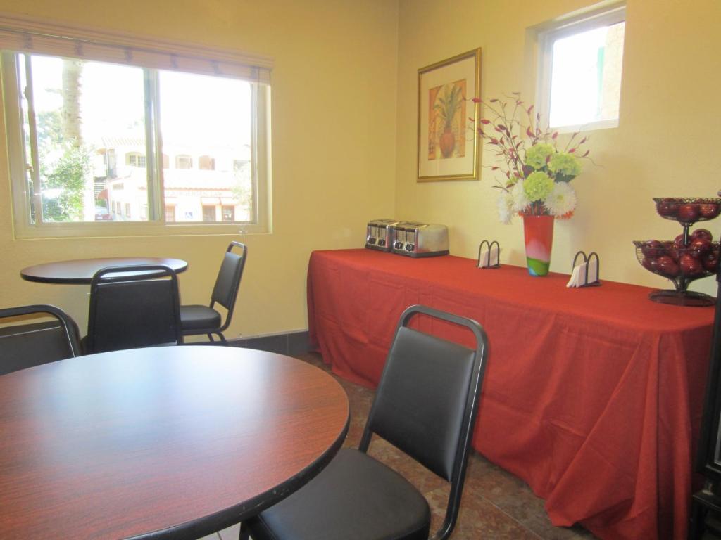 سان دييغو West Park Inn- Extended Stay / Weekly Rates Available المظهر الخارجي الصورة